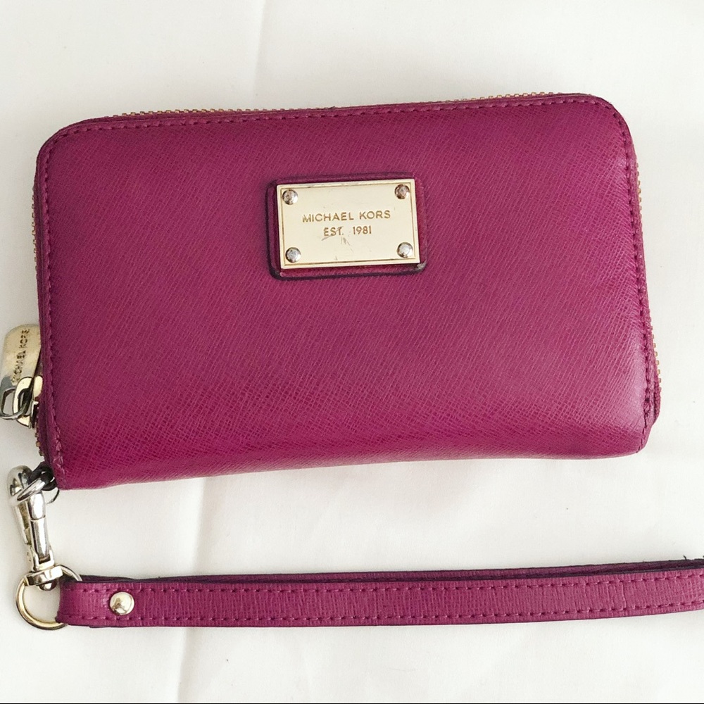 Michael Kors Wallet wristlet